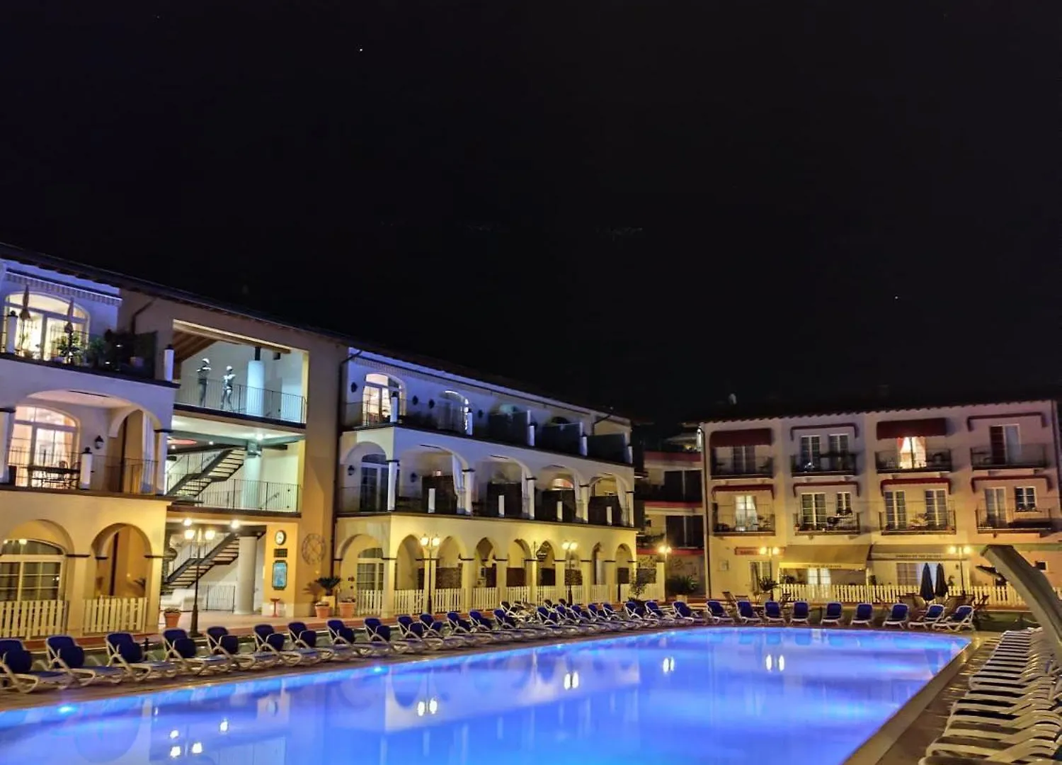 Appartamento Giardino Dei Colori 212 Pool And Family Friendly Toscolano-Maderno