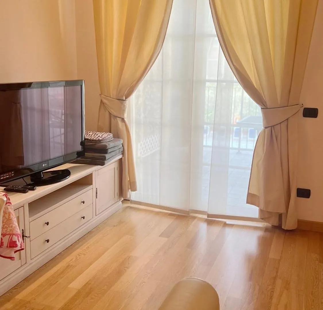 Appartamento Giardino Dei Colori 212 Pool And Family Friendly Toscolano-Maderno Italia