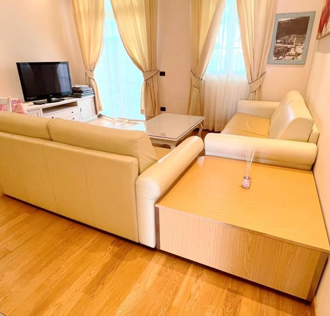 Appartamento Giardino Dei Colori 212 Pool And Family Friendly Toscolano-Maderno